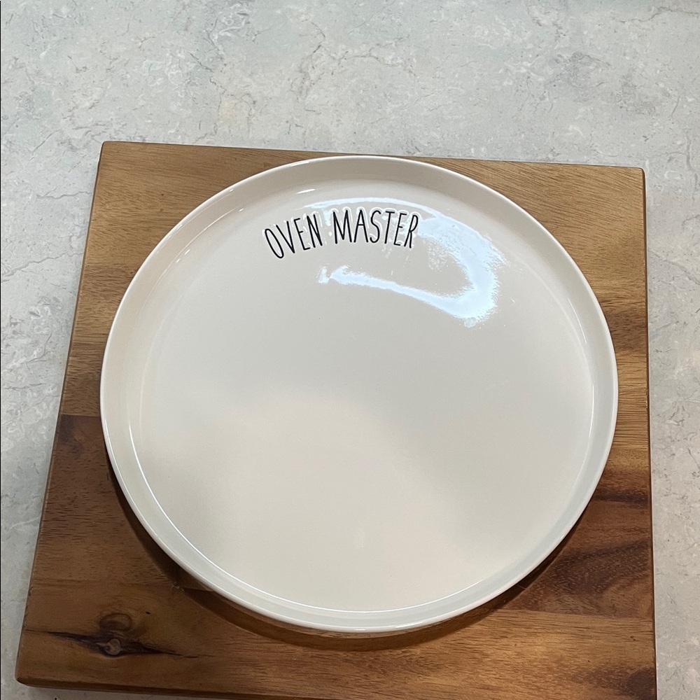 Oven Master Ivory Dinner Plate